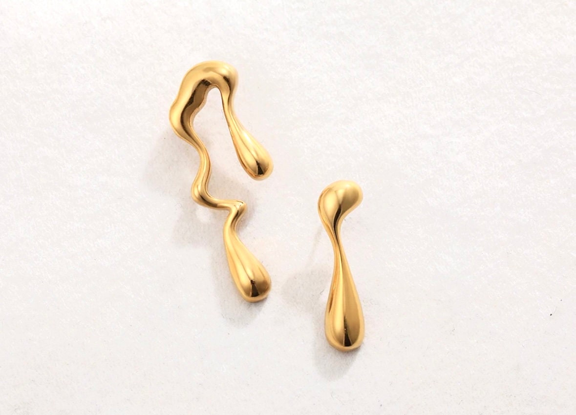 Melted Gold Earrings, Irregular Large Stud Earrings, Contemporary Mismatched Earrings, Liquid Metal Jewelry, Abstract Unique Jewelry